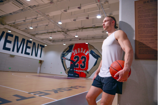 一组实景大片引热议，青岛魅力再出圈