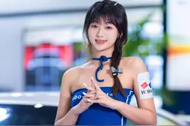 车展模特：小茜图片