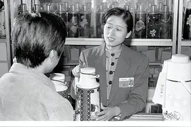 80年代五个行业，人人羡慕的“金饭碗”，如今却成最底层的行业图片