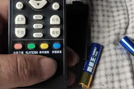 电视遥控器失灵修复的意外发现图片