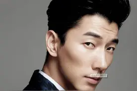 营销“好爸爸”人设的张亮，糊掉了图片