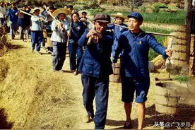 为了脱单，当年有些农村地区的光棍们，曾采取一种近乎荒诞的方式图片