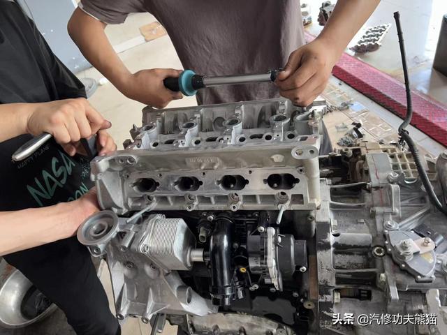 大众途观烧机油，德国工程师的设计缺陷由我们中国工匠来解决
