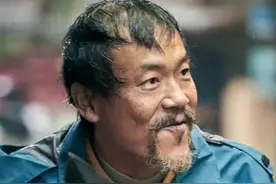 “最牛星二代”廖凡，出道25年从不拼爹，妻子是周星驰的黄金搭档图片