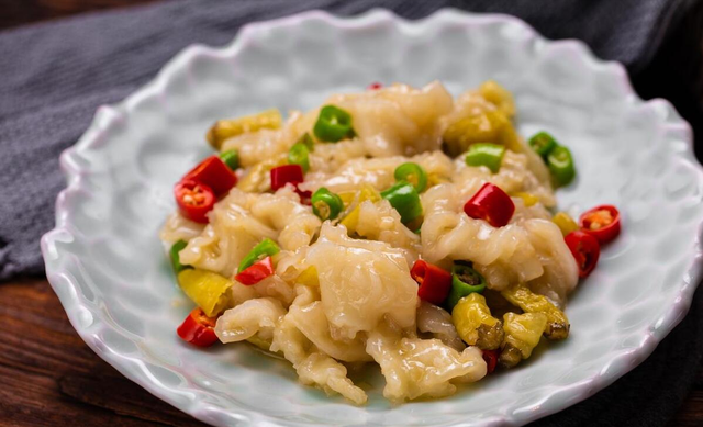 鱼胶的功效和食用方法正八 鱼胶的功效及吃法鱼胶的做法大全
