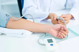 血压140/90以上就是高血压？医生辟谣：或许很多人被误诊是高血压图片