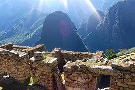 世界上“最神秘”的村庄，白天出现晚上消失，科学至今无法解释图片