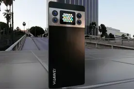 华为Mate50Pro渲染图，4nm芯片+7英寸大屏，改变定位换种打法图片