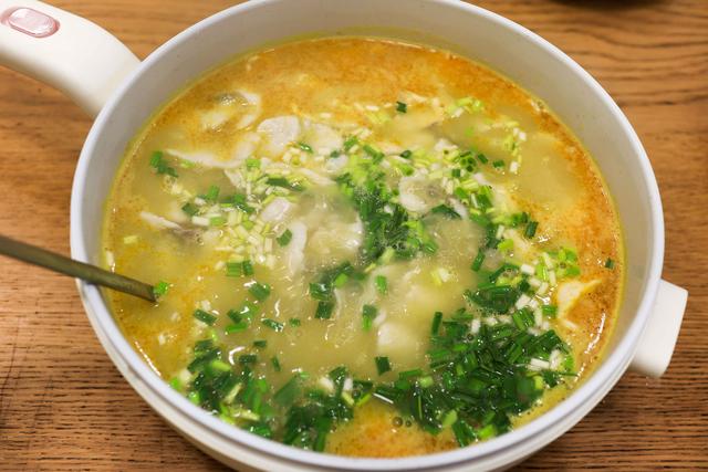 花胶煲鱼尾汤 2025年花胶煲鱼尾汤的功效