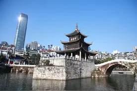 ​贵阳市生态环境局南明分局：“查、测、治”三策协同 全力推进春季水质提升图片