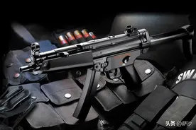 顶级爆头神器就是它！德国MP5冲锋枪：萨沙的兵器图谱第343期图片