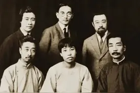 鲁迅后人：儿子资质平庸，孙子为生计卖爆米花，曾怨被爷爷拖累图片