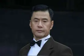 63岁的老戏骨于荣光离婚，爆出财产5000万，网友表示太“穷酸”图片