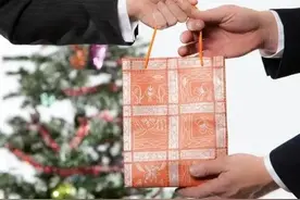 体制内，快过年了，给领导送节要注意些什么？这四点原则且把握好图片