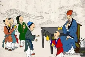 曹操欲杀孔融全族，见其幼子未跑不解，孩子回了8个字成千古名言图片