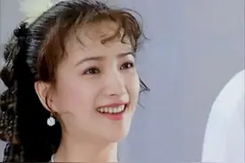 10位女星的“民国弹簧卷”造型，个个美得像洋娃娃，贵气扑面而来图片