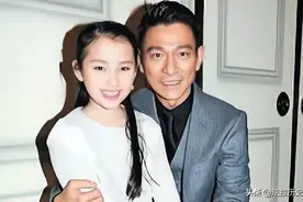 刘德华女儿刘向蕙：心疼母亲为爱躲藏23年，但也理解父亲的难处图片