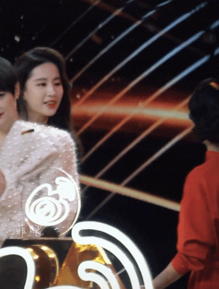 ����Ƹչ���������ȫ���������Щ�˾�����ס�ˣ���������ì�ܣ�