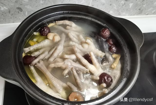 花胶鸡脚汤副作用 2026年花胶鸡脚汤副作用大吗