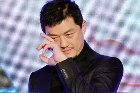 李亚鹏欲将珍藏多年的太湖石以3.5亿出售，破解当前经济困境图片