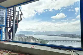 封阳台，有什么优缺点？要不要拆掉阳台门？来听听工头说的大实话图片