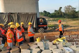 中企公司阿联酋招聘建筑工木瓦钢筋工图片