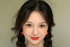 别再披头散发了！热不死你！这几款发型才够美够清凉图片