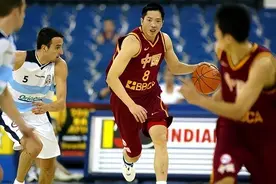 NBA巨星有乔丹、詹姆斯、科比，那CBA能称为超级巨星的有哪些人？图片