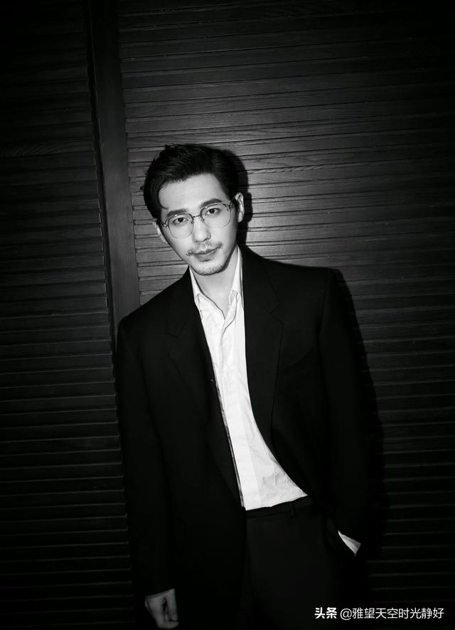 盘点国内男明星眼镜杀高清集第二弹 这些禁欲系男神哪个是你的菜