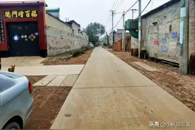 “门口有横路，子孙多富贵”说得对吗？农村建造大门要注意什么图片