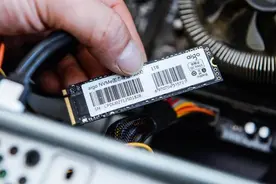 近两年SSD固态硬盘有重大隐患，一线品牌也翻车，很多用户踩雷图片