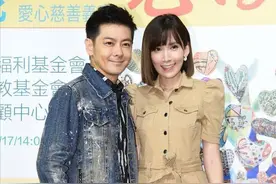林志颖和陈若仪也太般配了！穿卡其连体裤出席活动，简约又大气图片