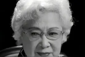 送别秦怡：一生苦难晚年接连丧夫，丧子，女儿为何对她漠不关心？图片