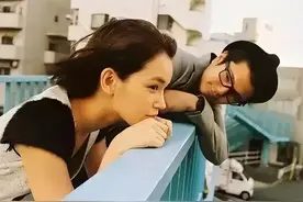 亲密关系里，男人最渴望从女人身上得到的，从来都不是爱情图片