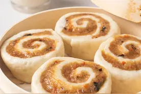 从小就吃的糯米卷！一卷又绵又糯，吃一个顶饱半天！图片