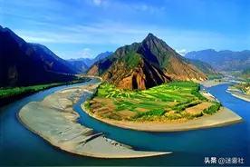 1954年长江水神秘断流2小时，居民下江疯狂捞鱼，期间发生了什么图片