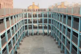 上千人大楼内同时跑步，会把楼震塌吗？图片