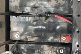 电动车电池什么时候需要换新？换一组多少钱？告诉你答案图片