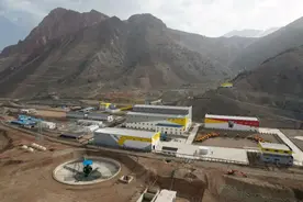 锑卡脖子的经济学原理图片