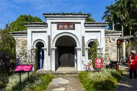 1921年，国军少将吕芋农建了一座400亩庄园，花费7年时间图片