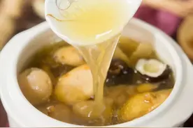 “浓汤”一定是勾兑的？炖汤“清”或“浓”关键在这里！非常简单图片