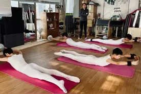 学舞蹈的男生，与丝袜的缘分图片