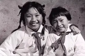 59年前，那对暴雪中保护集体羊群致残的英雄姐妹，如今她们还好吗图片