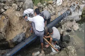 不用电不烧油的抽水泵，你家的电抽水泵真的可以当废品卖掉了图片