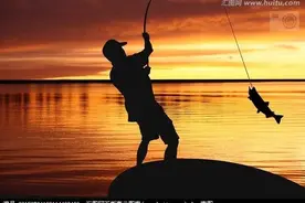 我的童年趣事一一记一次难忘的垂钓鲶鱼的故事图片