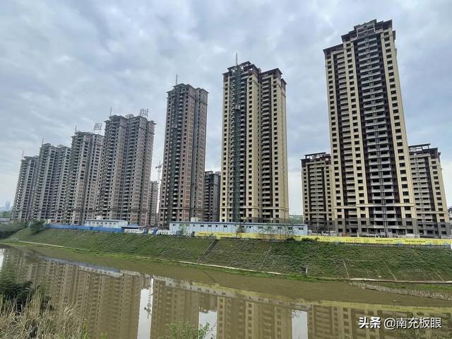 高坪螺溪河沿岸现状，究竟何时能开始打造？