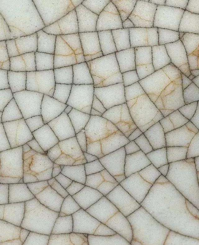 鱼鳞开片图片