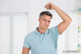 汗液会说话！夏天爱出汗，或预示4种疾病！3个部位汗多要注意图片