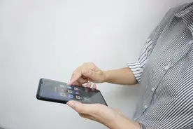 快检查手机！这些APP可能窃取个人信息图片