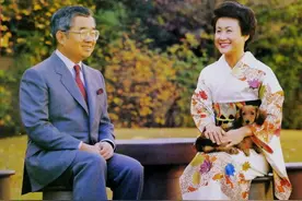 日本最后一位贵族王妃华子：甘为皇室“背景板”，夫唱妇随享晚年图片